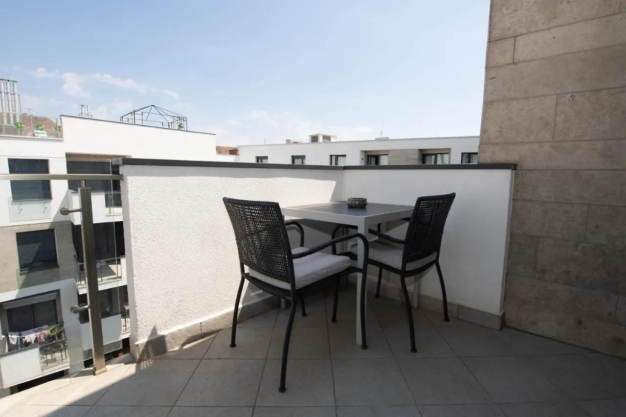 Elisabeth Downtown Apartments By Urbanrent Budapest