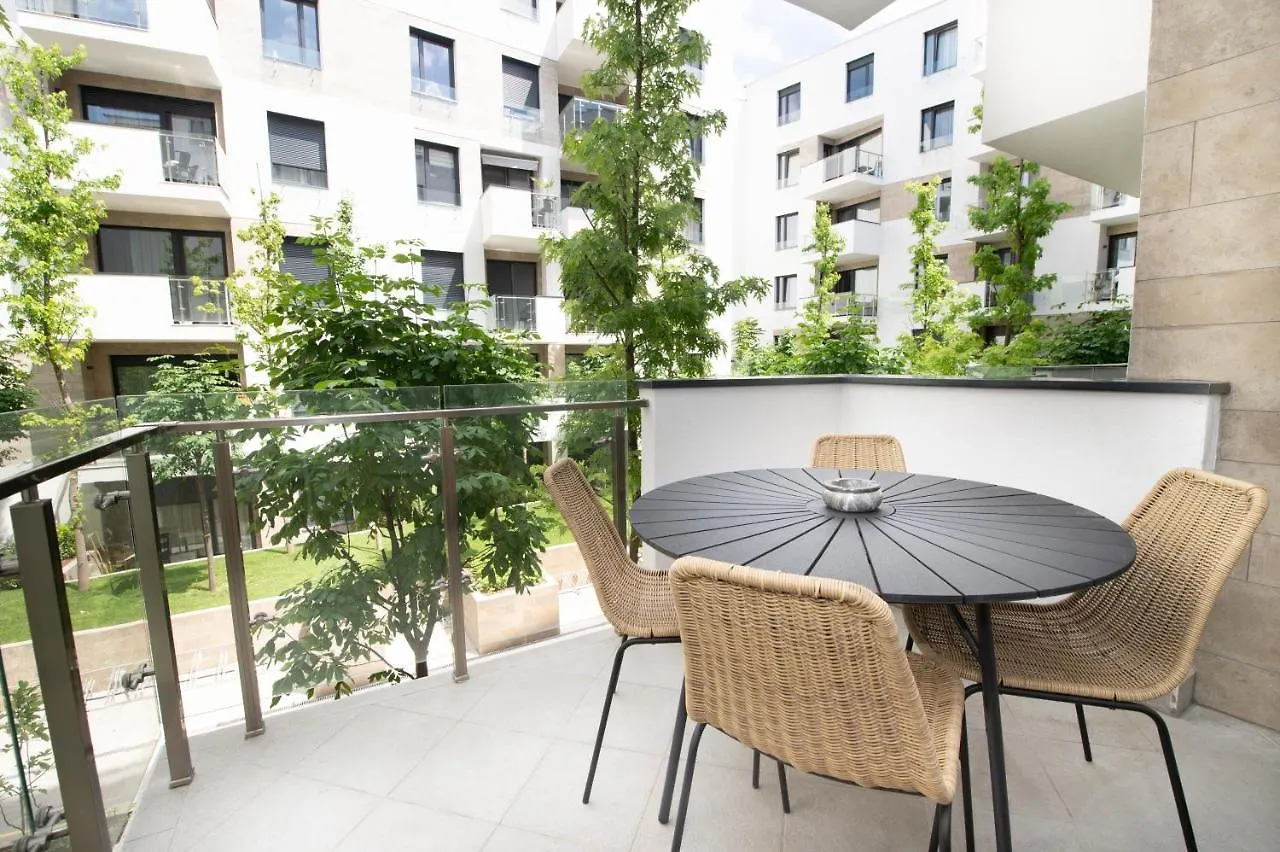Elisabeth Downtown Apartments By Urbanrent Budapest 0*,  Hungary