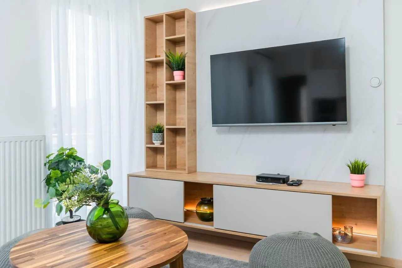 Elisabeth Downtown Apartments By Urbanrent Budapest