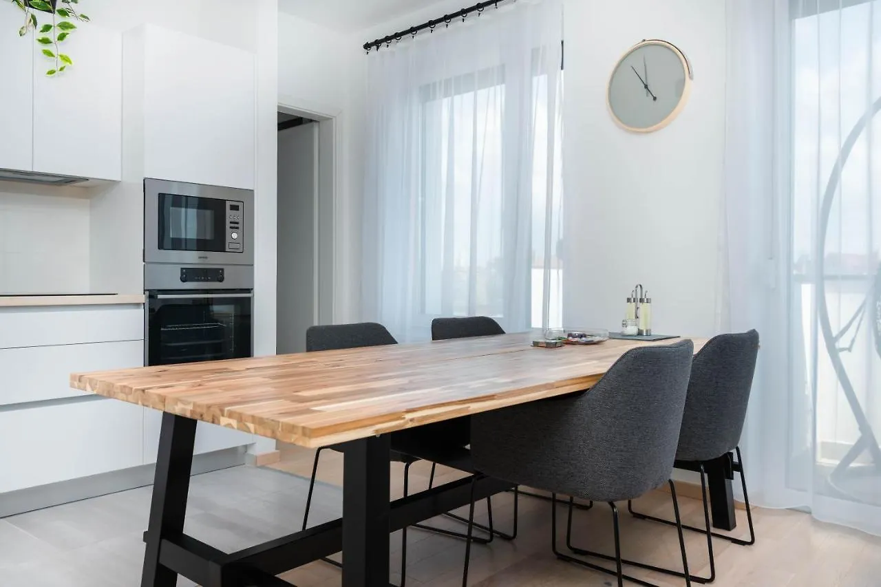 Elisabeth Downtown Apartments By Urbanrent Budapest