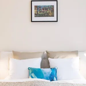 Appartement Ultra Large With Ac And Balcony, Budapest
