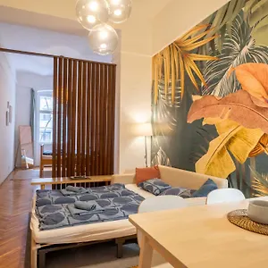 Appartement Quiet Design Next To Szimpla Ka8, Budapest