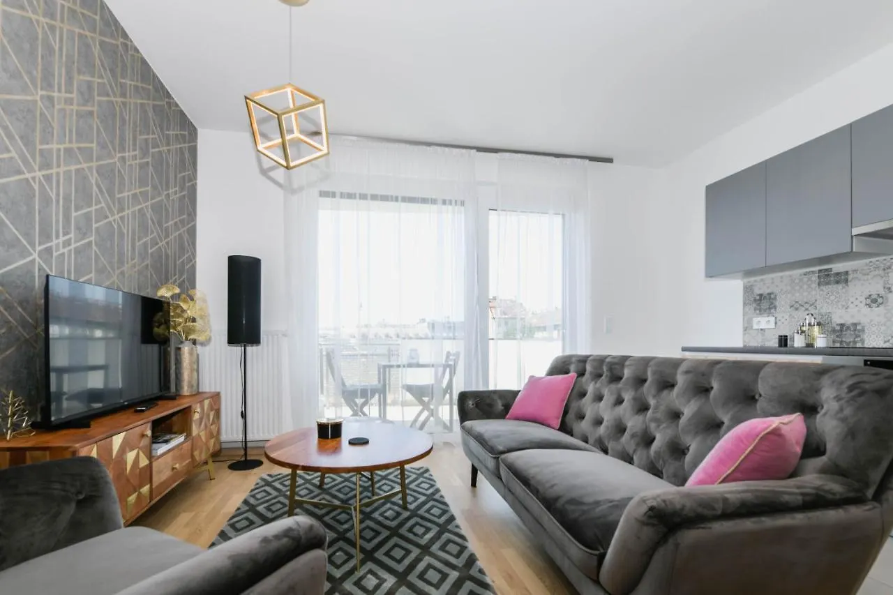 Elisabeth Downtown Apartments By Urbanrent Budapest