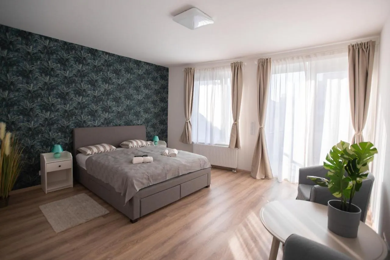 Elisabeth Downtown Apartments By Urbanrent Budapest 0*,