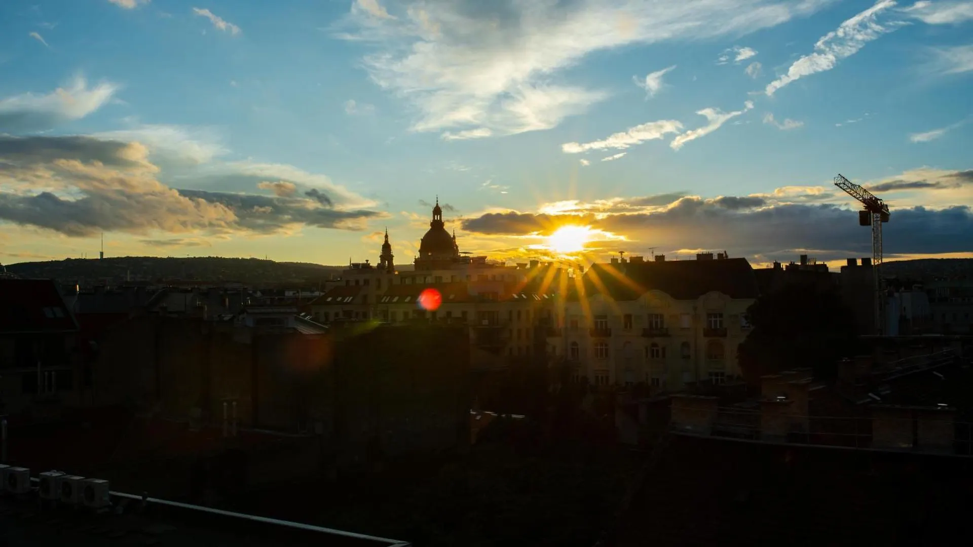 Elisabeth Downtown Apartments By Urbanrent Budapest