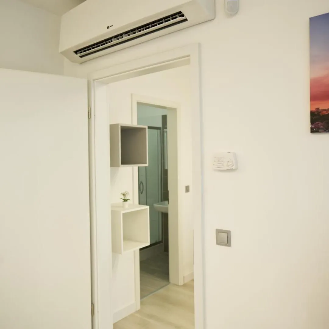 Elisabeth Downtown Apartments By Urbanrent Budapeşte