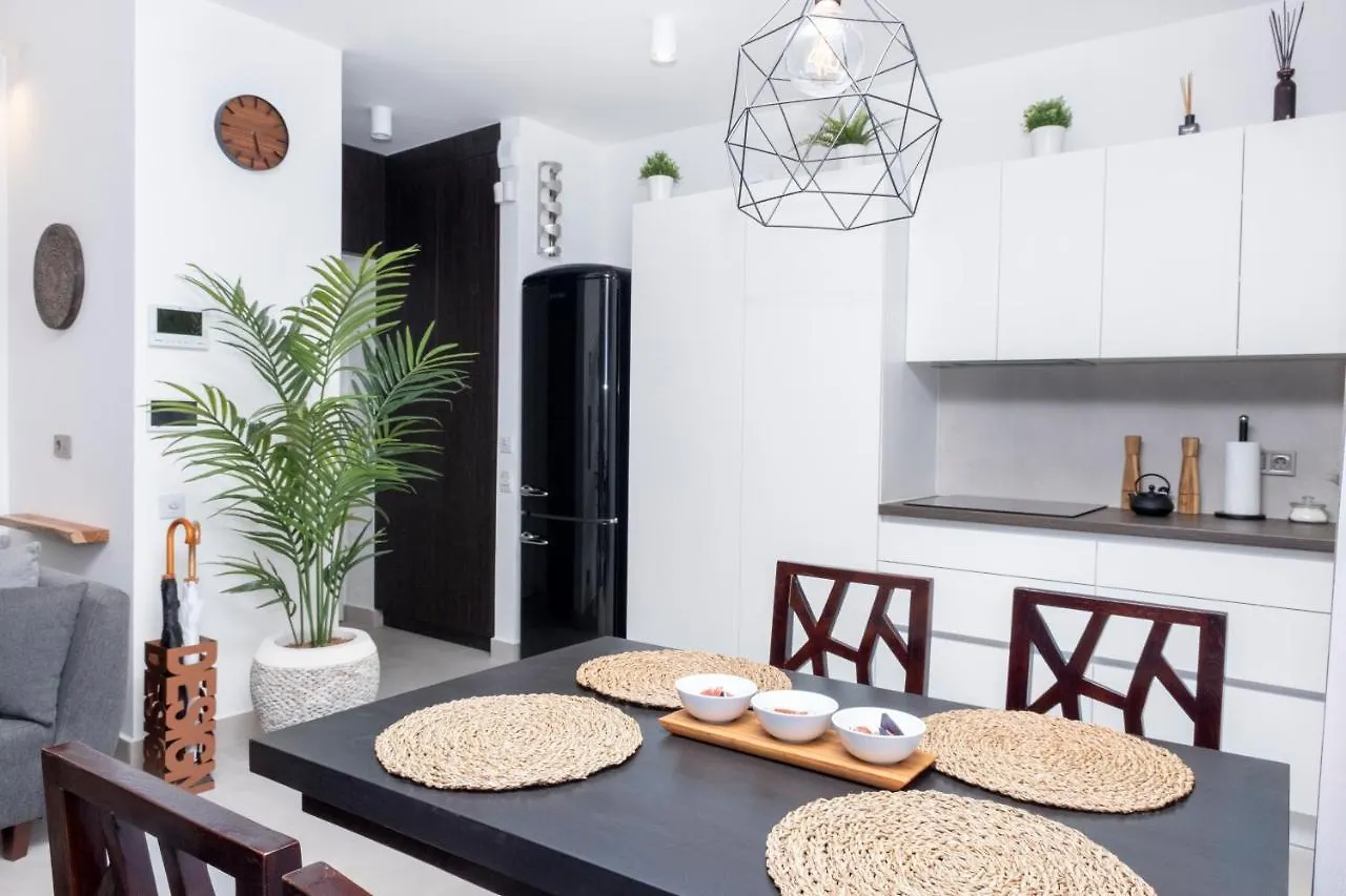 Elisabeth Downtown Apartments By Urbanrent Budapest 0*,